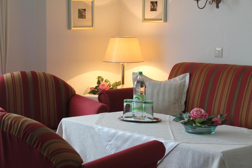 Hotel Steffl Garni Inkl Chiemgau Karte โรพอลดิง ภายนอก รูปภาพ